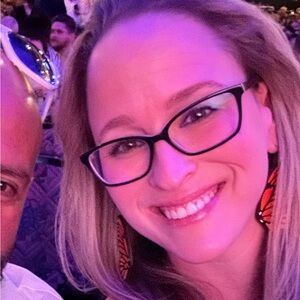 Meet your Posher, Megan